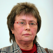  Maria Dzielska