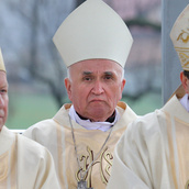  Janusz Bielański